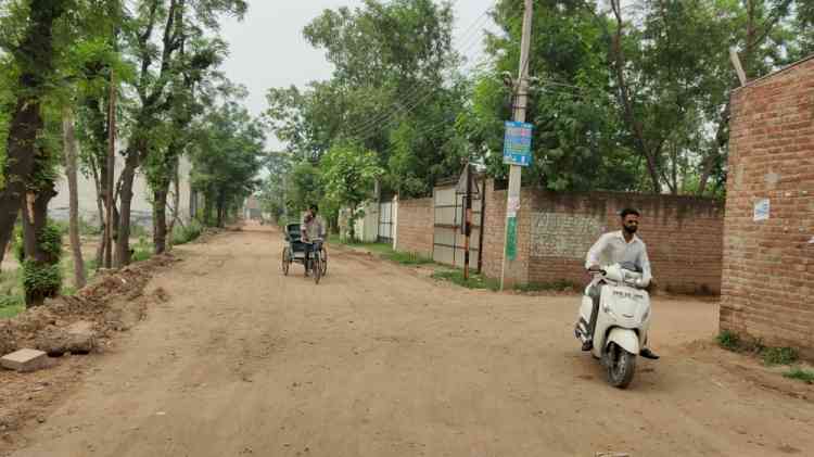 Alternative Road built to connect Rattanheri with Khanna city: ADC Amarjit Bains
