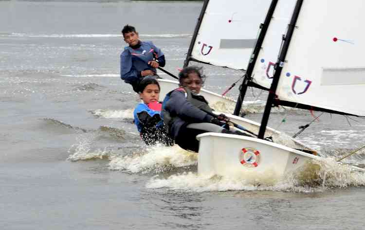 YAI Monsoon Regatta: Divyanshi with excellent planning edged up into the lead