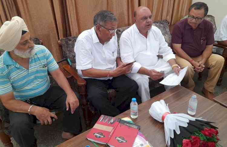 Gogi discussed PAU Retiree Association's demands
