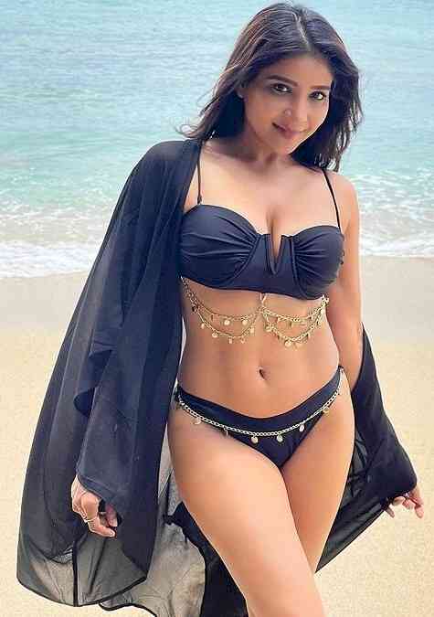 Sakshi Aggarwal chills in bikini on her b'day in Hawaii