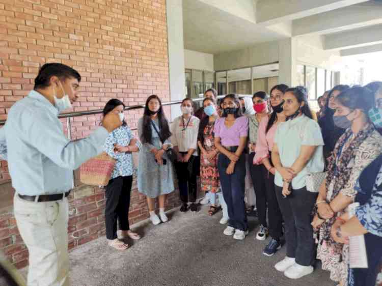 KMV organises educational visit to Institute of Microbial Technology, Chandigarh
