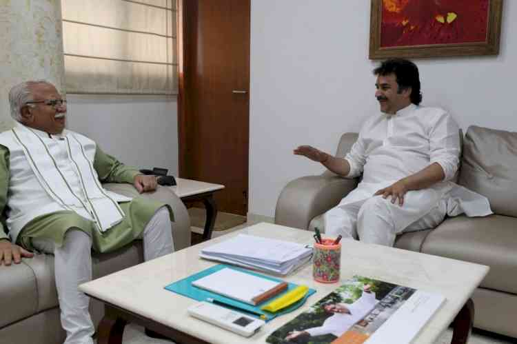 Kuldeep Bishnoi meets Nadda, Haryana CM