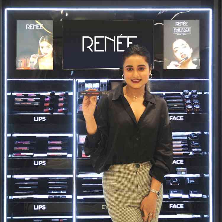 RENEE Cosmetics all set to create a benchmark by opening 1000 shop-in-shop stores across India, opens another in Kolkata