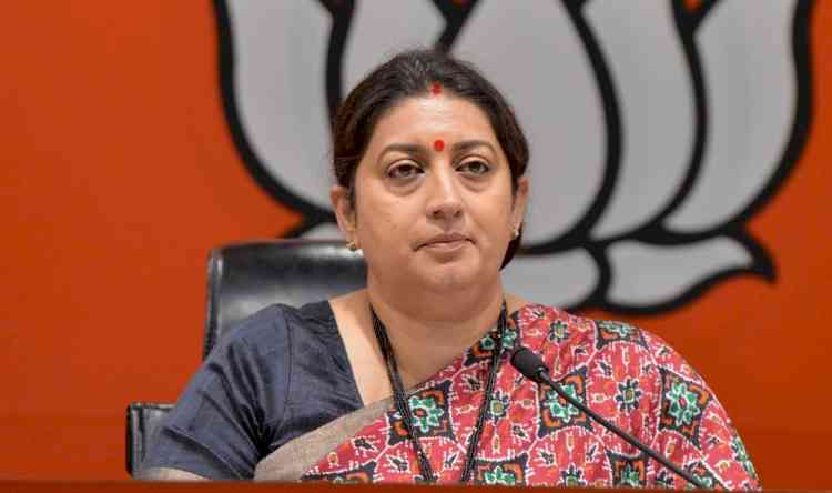 Delhi HC issues summons to 3 Cong leaders, asks them to remove tweets on Smriti Irani's daughter