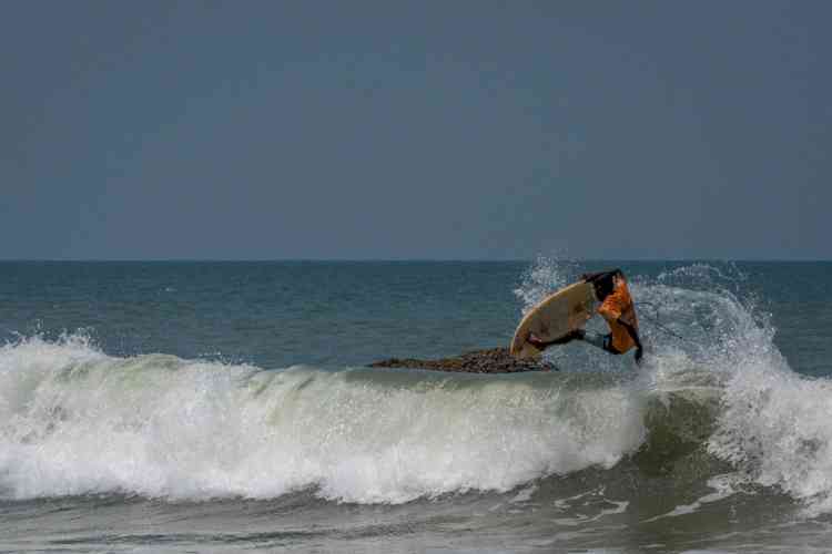 National Surfing: Chennai boy Kishore Kumar shines on Day 1