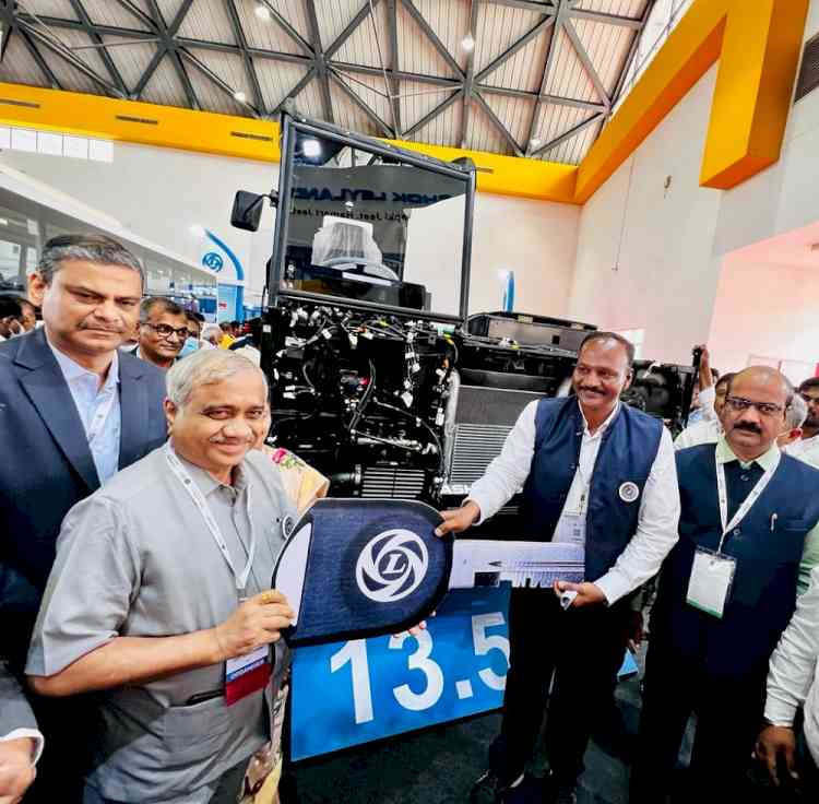 Ashok Leyland launches 13.5m Bus Chassis at Prawaas 3.0