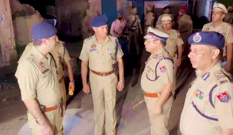 Punjab police, BSF conduct night operation in border districts