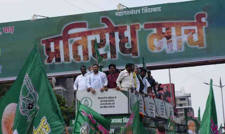 RJD holds 'pratirodh' march in Bihar