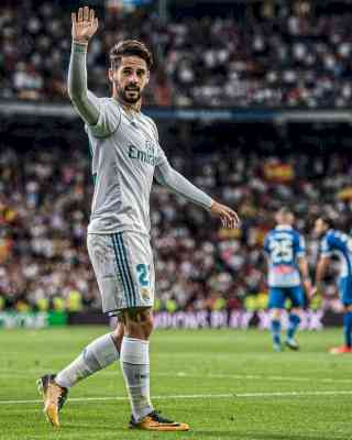 Sevilla sign former Real Madrid midfielder Isco