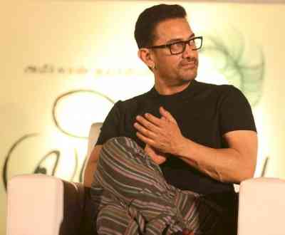 Aamir opens up on what inspired him to do a 'Forrest Gump' remake