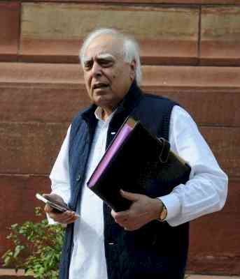 Two lawyers write to AG seeking contempt against Kapil Sibal over remarks on SC