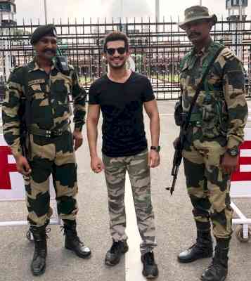 Arjun Bijlani recounts his Wagah border visit on I-Day