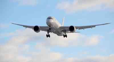 Charter flight from India lands at Karachi airport