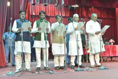 Bihar cabinet expansion: 31 legislators take oath, RJD gets lion's share