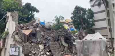 Dilapidated 4-storey building crashes in Mumbai's Borivali suburb