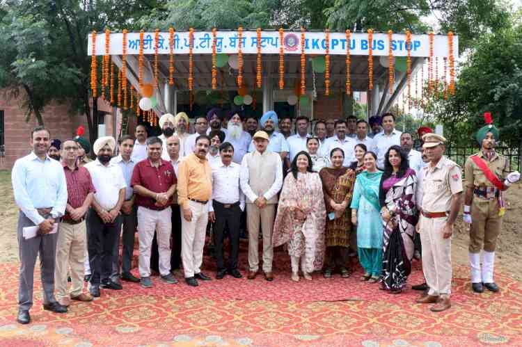 IKGPTU Vice Chancellor Rahul Bhandari inaugurated bus stop shelter 
