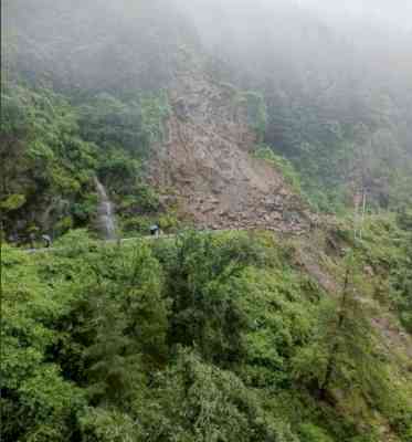 Landslides, flash floods in Himachal claim 16 lives; 8 missing