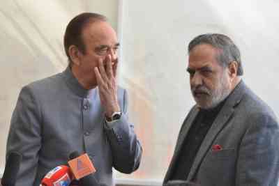 After Azad, Anand Sharma resigns from Himachal committee