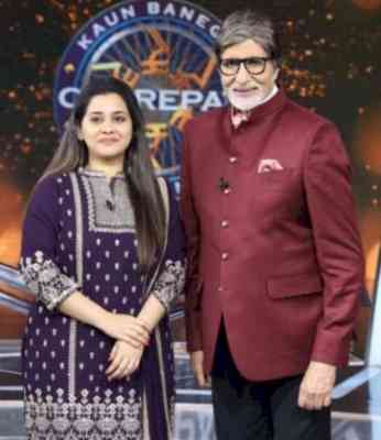 'KBC 14' contestant regales Big B with her stories about Mumbai's local trains