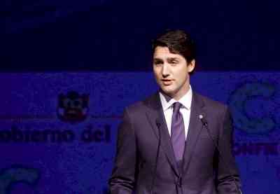 Canadian PM announces new sanctions against Russia