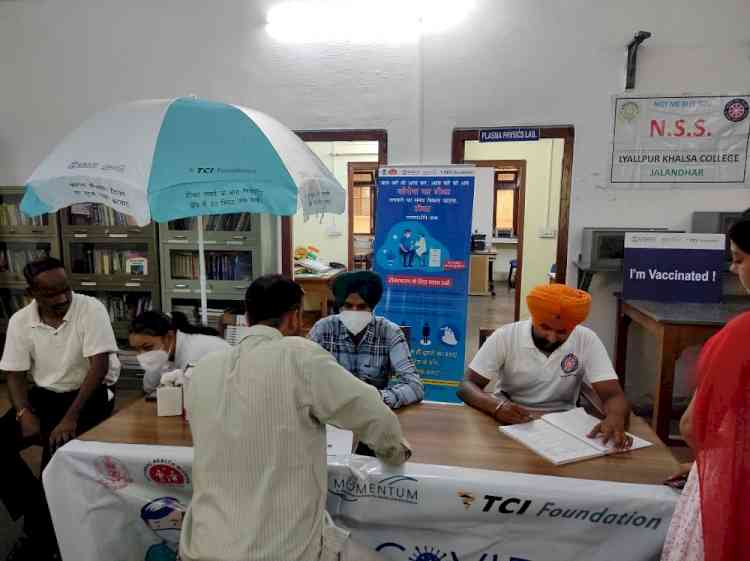 NSS units of Lyallpur Khalsa College Jalandhar organise free vaccination camp