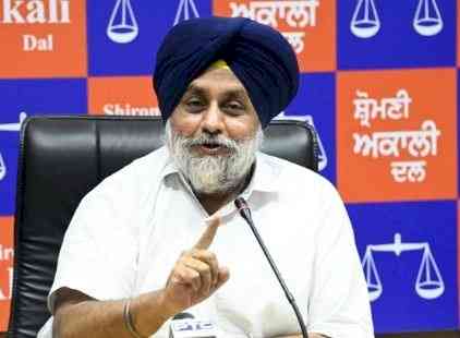 Akali Dal smells Rs 500cr AAP liquor scam in Punjab