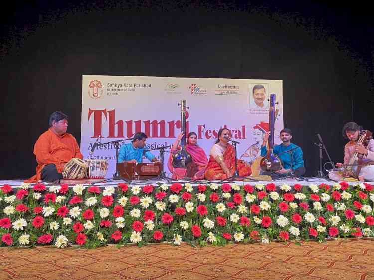 Thumri festival begins on a melodious note