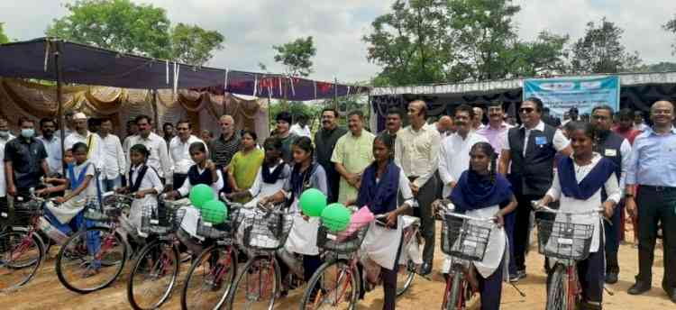 Aurobindo Pharma Foundation distributes bicycles to girl Students of 76 Govt. Schools in Narayanpet District, Telangana