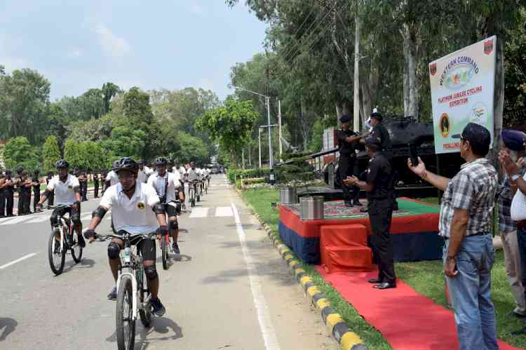 Azadi Ka Amrit Mahotsav Western Command Platinum Jubilee Cycle Expedition