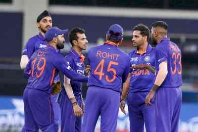 Asia Cup 2022: Bhuvneshwar Kumar, Hardik Pandya star as India bowl out Pakistan for 147