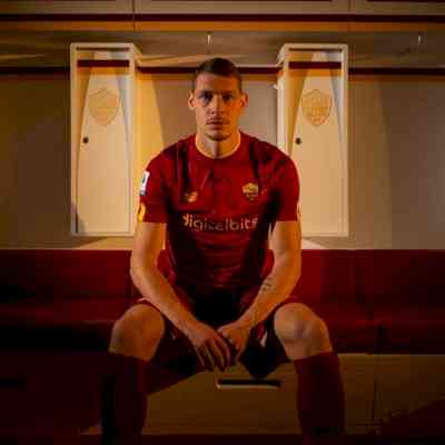 Serie A: AS Roma sign Italy striker Andrea Belotti