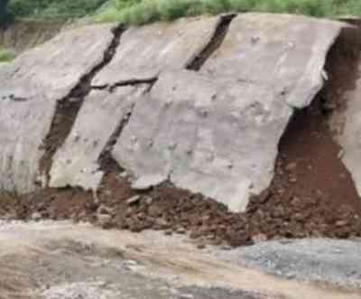 Five of family killed in Kerala landslide