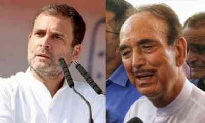Who are in Team Rahul targeted by Azad as 'PAs' and 'guards'