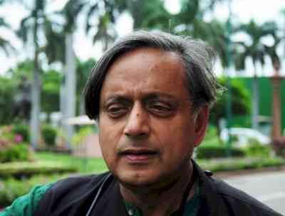 Tharoor, will he or won't he contest Cong poll?