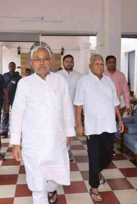 Nitish Kumar in Delhi to meet opposition leaders