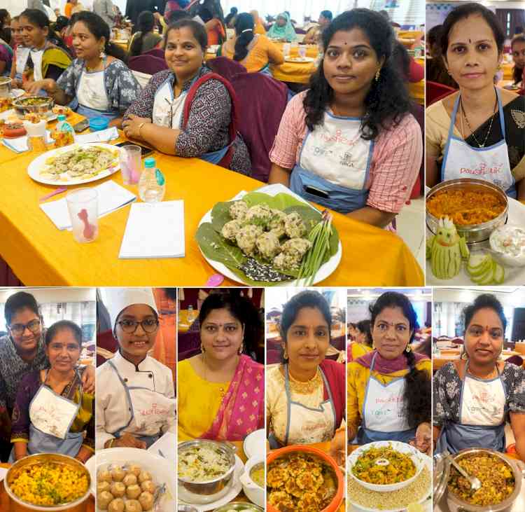 Neetu Kiran, Mayor of Nizamabad inaugurates Cookery Contest in Nizamabad