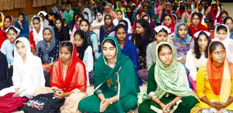 Sankalp Divas held at Ramgarhia Girls College