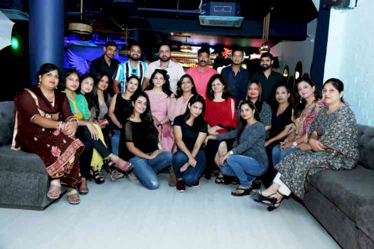 Grooming session held for ‘Crown on Crown’ fashion show 