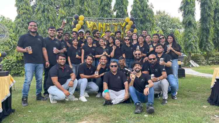 Vanity Wagon – India’s Clean Beauty Marketplace completes 4 successful years of operation 