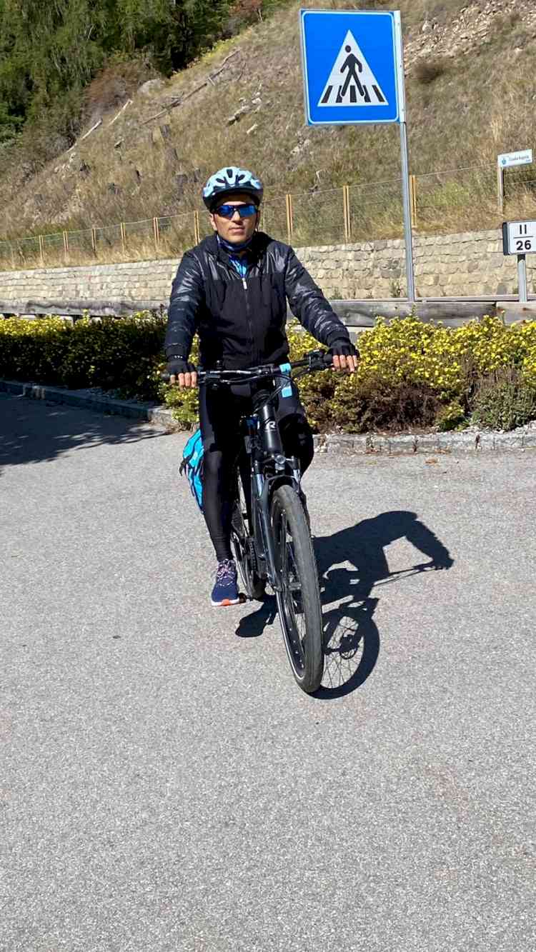 Producer Anand Pandit challenges himself to a hectic bicycle tour across Europe