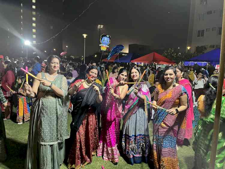 Dandiya Night organised by Enviro India Sweeps Millennium City