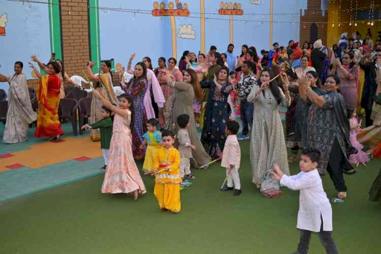 Ivy World Play School organized event ‘Dandiya Vibrance 2022’