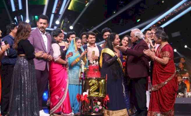 This Saturday and Sunday at 8:00 PM, Sony TV’s ‘Indian Idol 13’ will celebrate the ‘Golden Era’ with Anand Ji and Pyarelalji