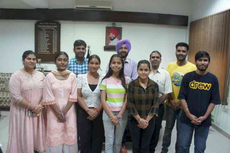 Sanket Goyal of Lyallpur Khalsa College stood second in University exams