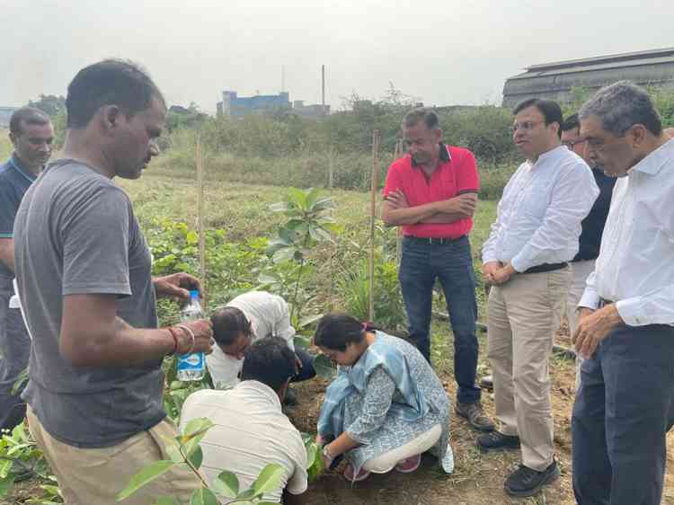 Deputy Commissioner Surabhi Malik appreciates efforts of Vardhman Special Steels Ltd for developing “Miyawaki Forest” in heart of Focal Point