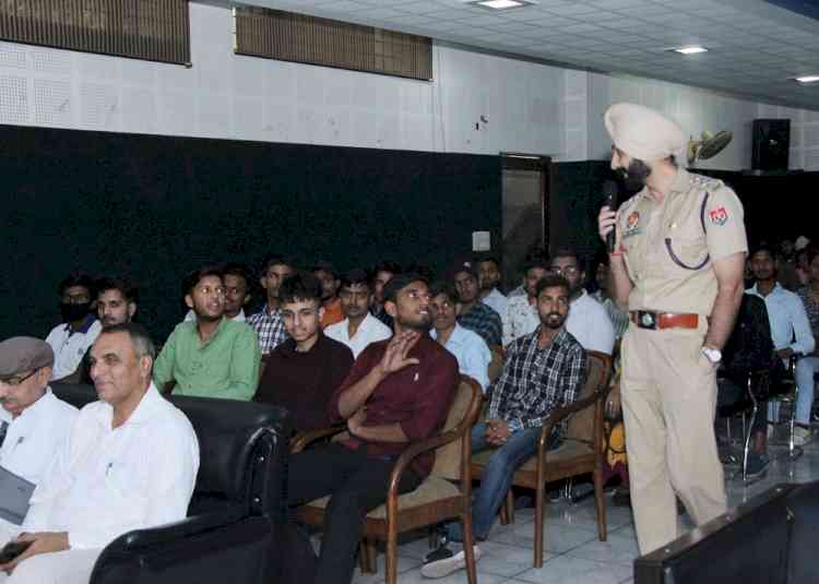 CT North Campus organises Seminar on Green Diwali