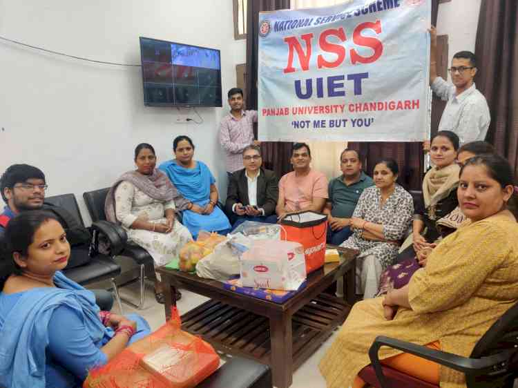 NSS Panjab University celebrates Diwali
