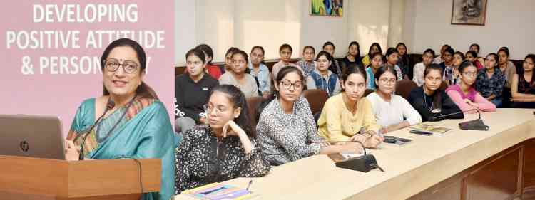 KMV’s School of Personality Development commences one month long Personality Development Program 