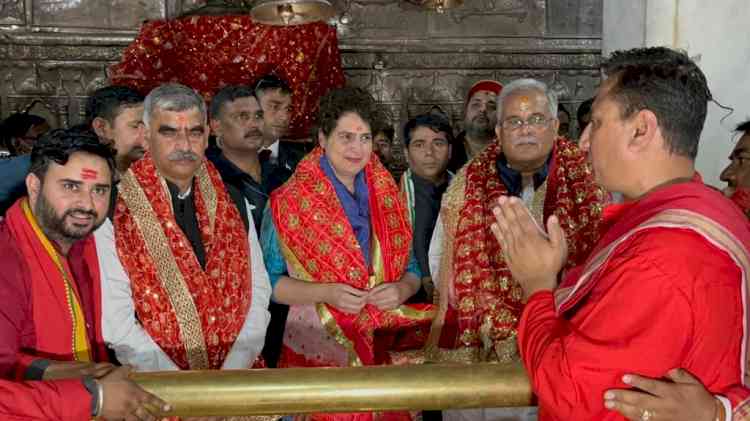 Congress shall provide Old Pension Scheme in Himachal: Priyanka Gandhi Vadra