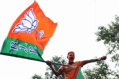 Crisis continues in Bengal unit of BJP, legal head to be shunted out